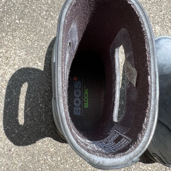 Bogs Infant Rain Boot Size 5 - Picture 7 of 10